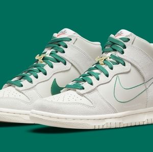 🚫SOLD🚫Nike Dunk High First Use Sail Light Bone Green Noise